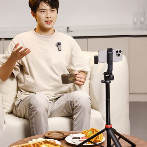 سازگاری بالا با دوربینها و گوشیها Ulanzi A100