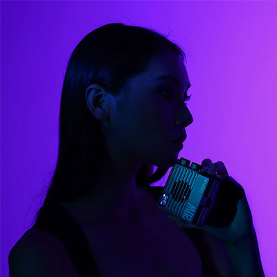 نورپردازی خلاقانه با سیستم رنگ RGB و افکت‌ها Ulanzi LE20